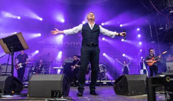 Агутин выступит на рок-фестивале с песней Цоя